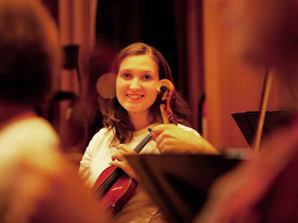 Orchester Portrait Eirina Belomazova, Violinistin